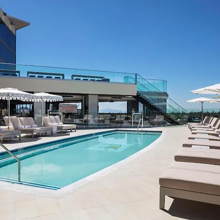 Caesars Republic Scottsdale, A Hilton Hotel