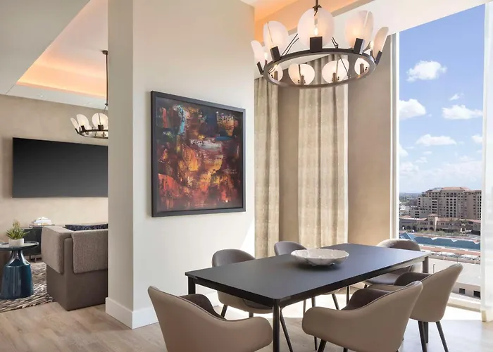 Caesars Republic Scottsdale, A Hilton Hotel 4*