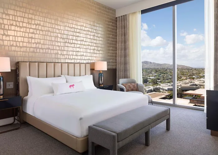 Caesars Republic Scottsdale, A Hilton Hotel 4*