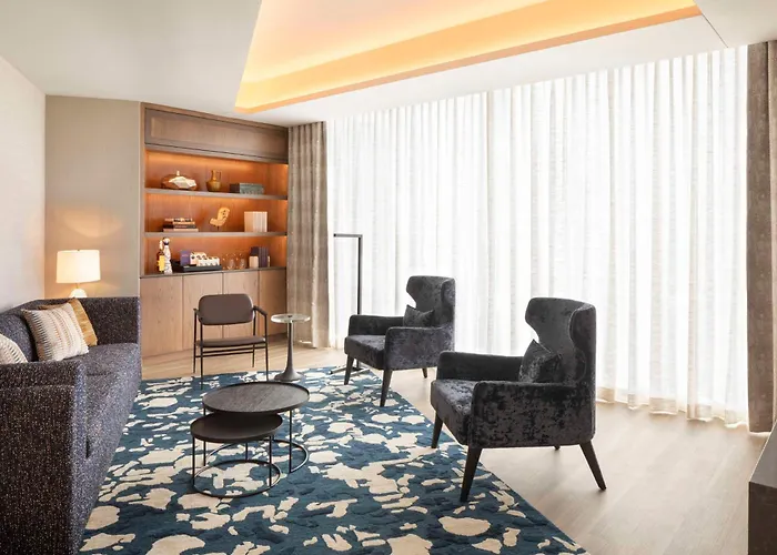 Caesars Republic Scottsdale, A Hilton Hotel