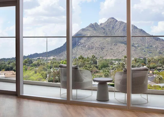 Hotel Caesars Republic Scottsdale, A Hilton