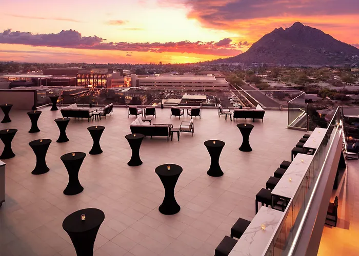 Caesars Republic Scottsdale, A Hilton Hotel